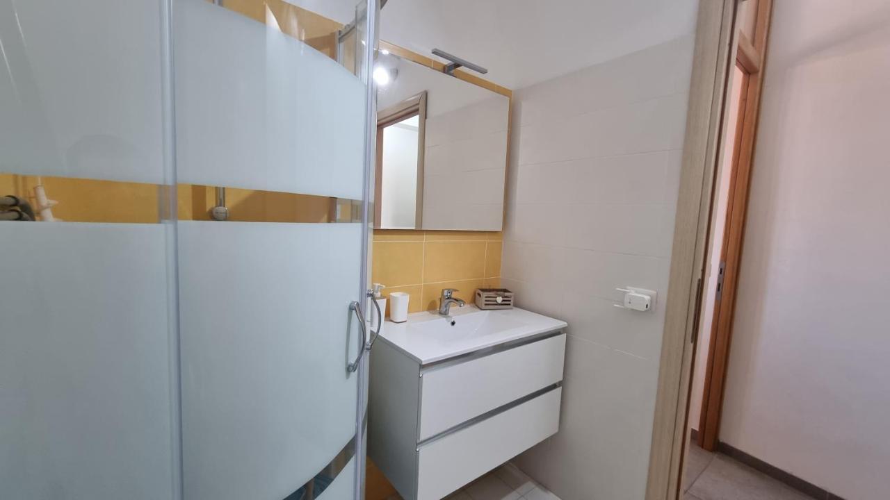 Appartamento Is Arutas Càbras 外观 照片